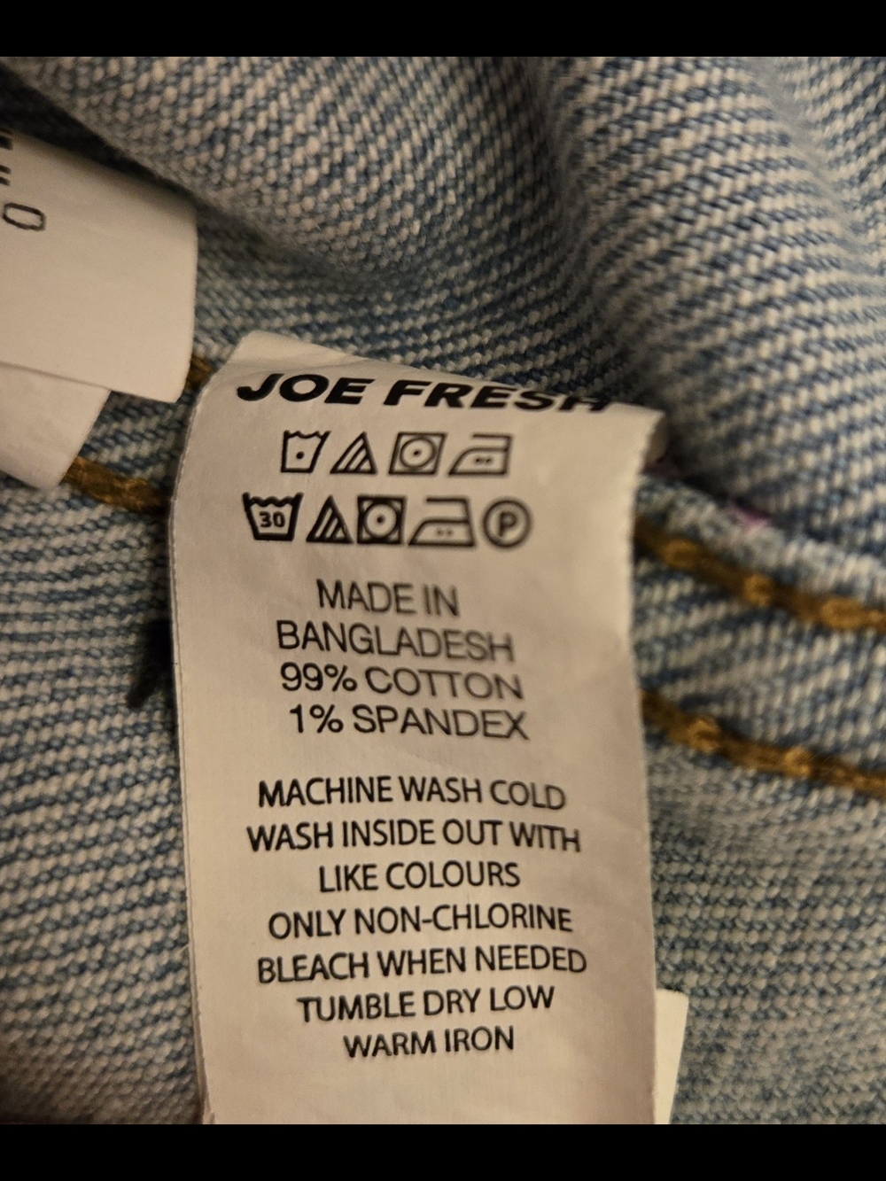 Joe Fresh Women's Denim Jacket - Picture 3 of 7